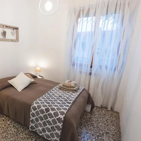 Accogliente Casa Bed & Breakfast Livorno