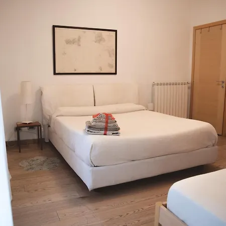 Bed & Breakfast Accogliente Casa *