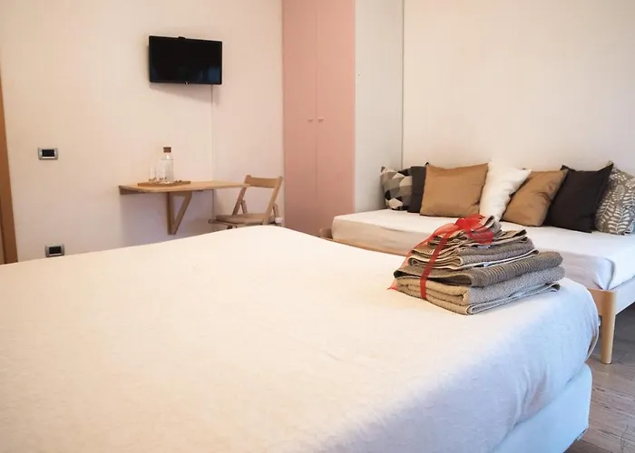 Bed and Breakfast Accogliente Casa *